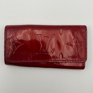 ❌SOLD❌ Louis Vuitton Monogram Vernis 4 Key Case Holder
